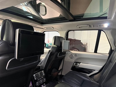 2016 Land Rover Range Rover - Thumbnail