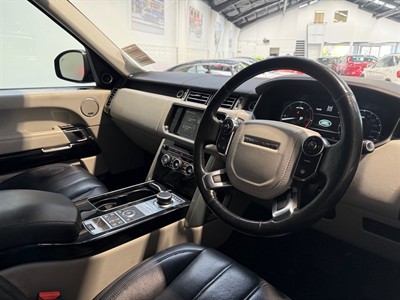 2016 Land Rover Range Rover - Thumbnail