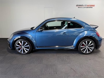 2018 Volkswagen Beetle - Thumbnail