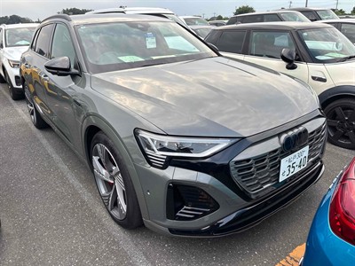 2025 Audi Q8 - Thumbnail