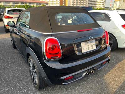 2017 Mini Cooper - Thumbnail