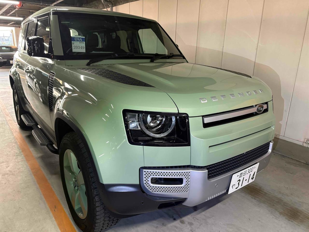 2023 Land Rover Defender