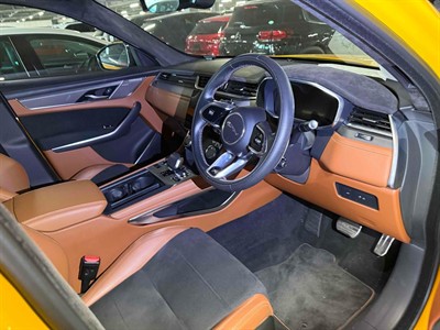 2022 Jaguar F-Pace - Thumbnail