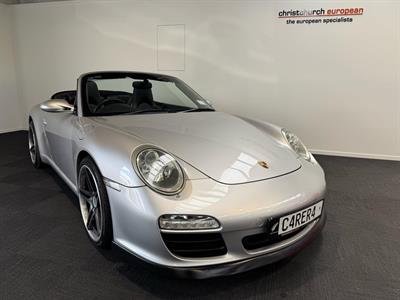 2005 Porsche 911 - Thumbnail