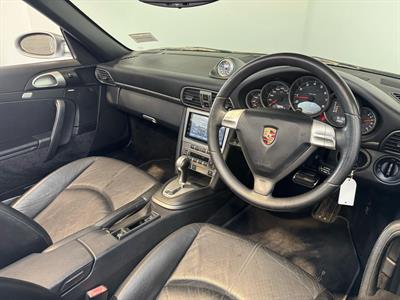 2005 Porsche 911 - Thumbnail