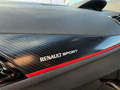 2013 Renault Megane - Thumbnail