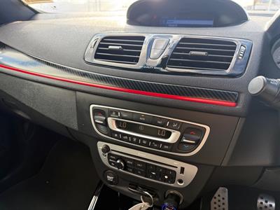 2013 Renault Megane - Thumbnail