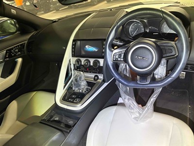 2015 Jaguar F-Type - Thumbnail