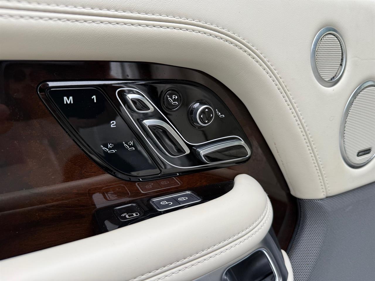 2018 Land Rover Range Rover