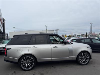 2018 Land Rover Range Rover - Thumbnail