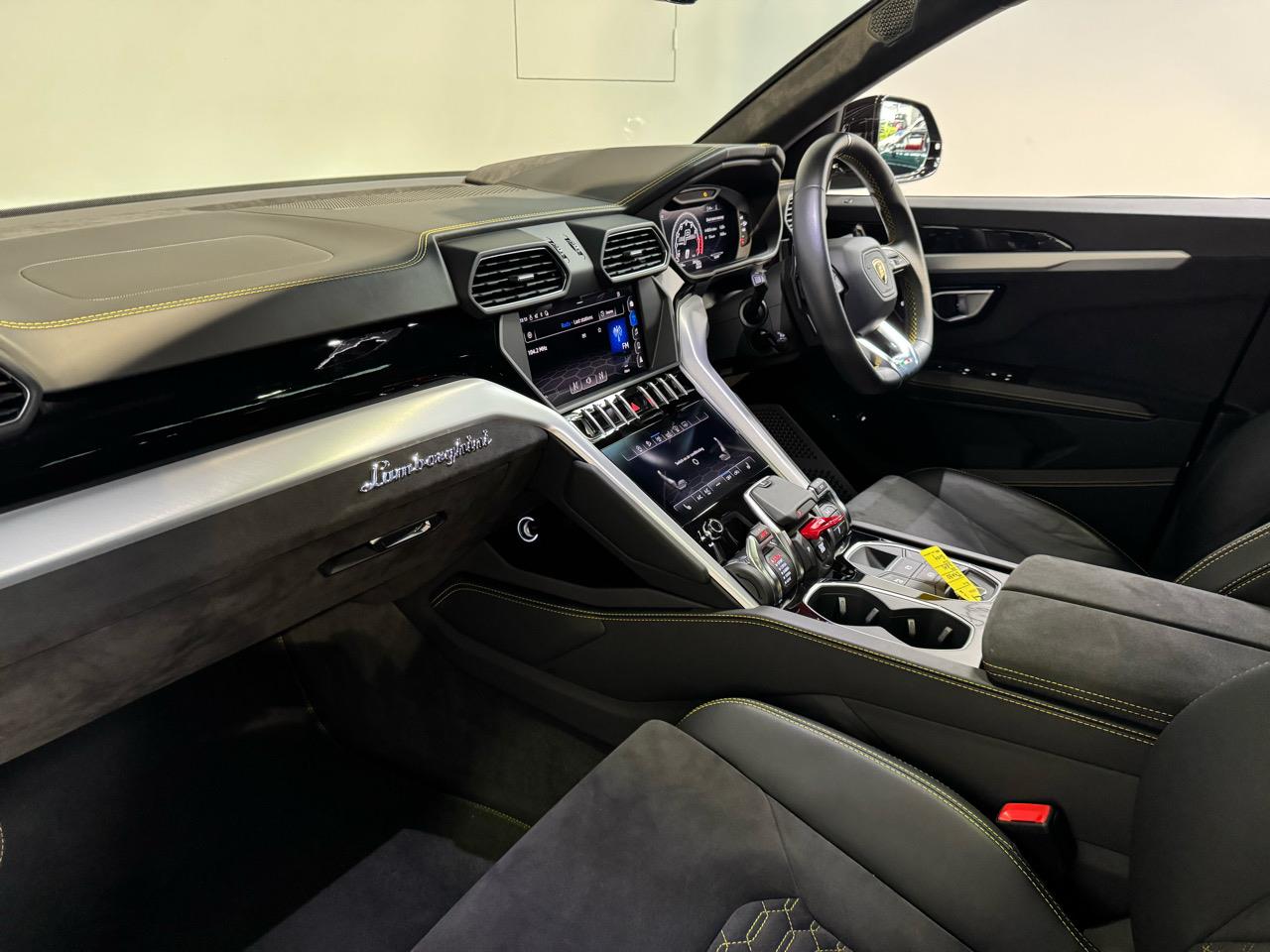 2019 Lamborghini Urus