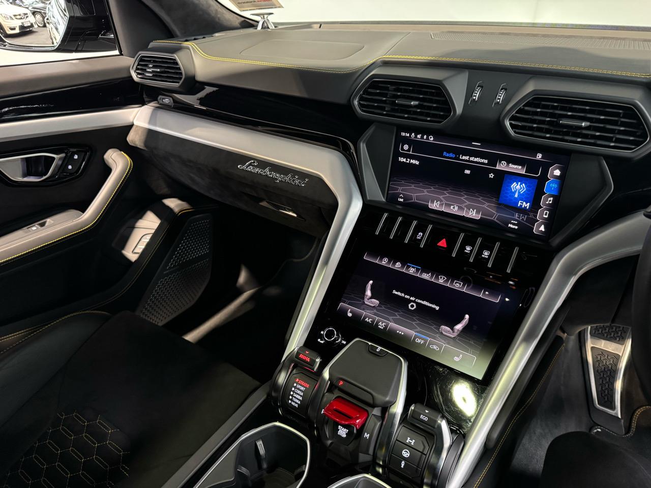 2019 Lamborghini Urus