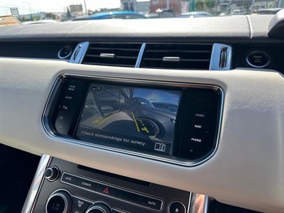 2014 Land Rover Range Rover - Thumbnail