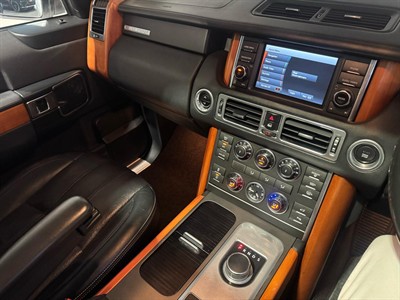 2013 Land Rover Range Rover - Thumbnail