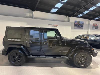 2016 Jeep Wrangler - Thumbnail