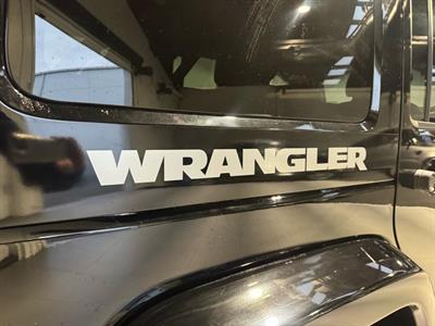 2016 Jeep Wrangler - Thumbnail