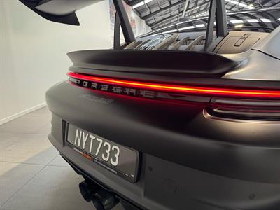 2024 Porsche 911 - Thumbnail
