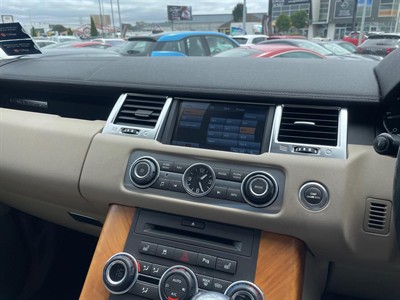 2009 Land Rover Range Rover - Thumbnail