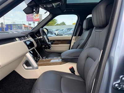 2019 Land Rover Range Rover - Thumbnail