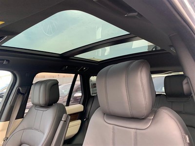 2019 Land Rover Range Rover - Thumbnail