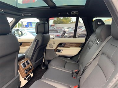 2019 Land Rover Range Rover - Thumbnail