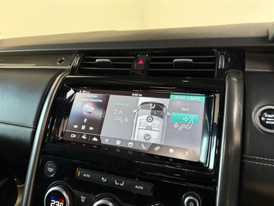 2017 Land Rover Discovery - Thumbnail