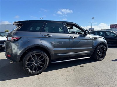 2016 Land Rover Range Rover Evoque - Thumbnail