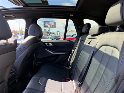 2019 BMW X5 - Thumbnail