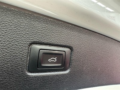 2016 Audi Q7 - Thumbnail