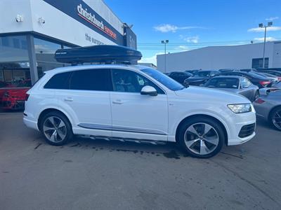 2016 Audi Q7 - Thumbnail