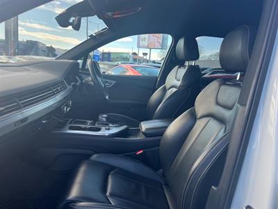 2016 Audi Q7 - Thumbnail