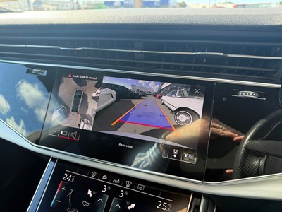 2020 Audi SQ8 - Thumbnail