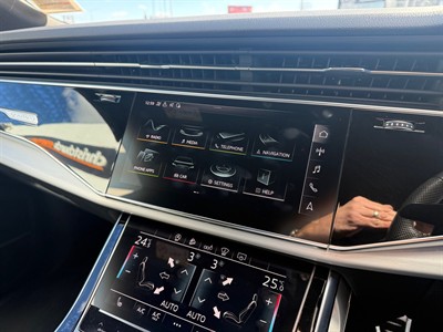 2020 Audi SQ8 - Thumbnail