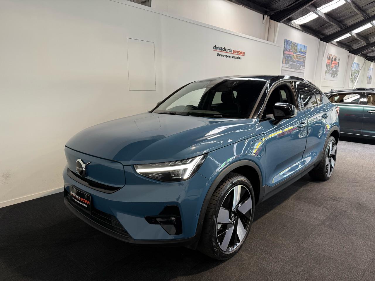 2022 Volvo C40