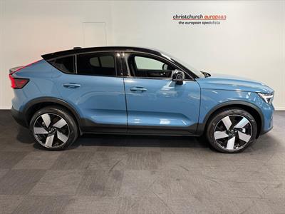 2022 Volvo C40 - Thumbnail