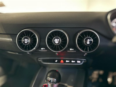 2015 Audi TT - Thumbnail