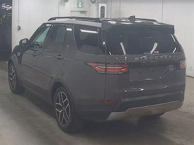 2017 Land Rover Discovery - Thumbnail
