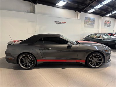 2017 Ford Mustang - Thumbnail