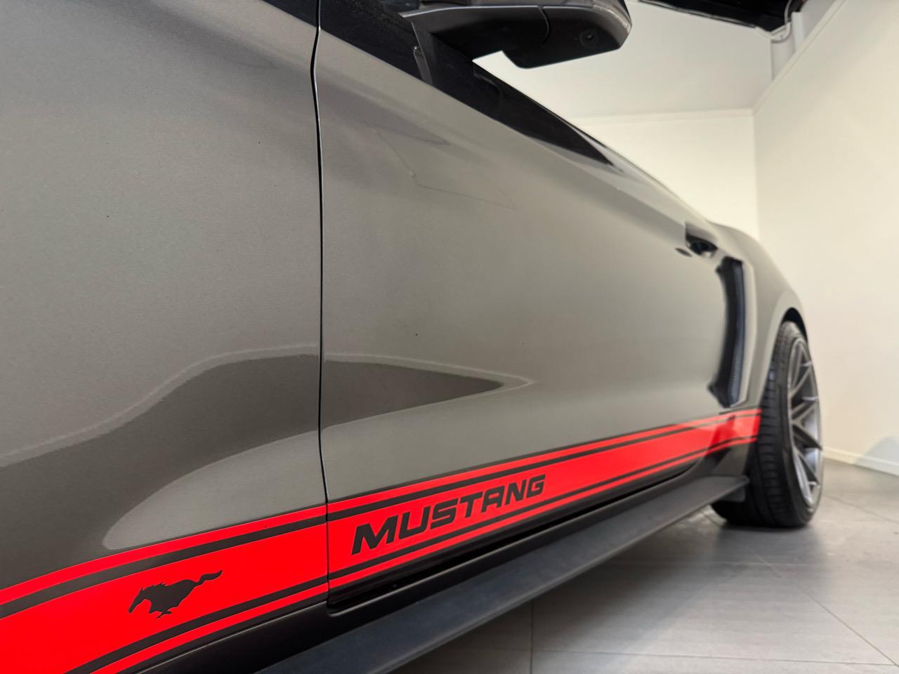2017 Ford Mustang