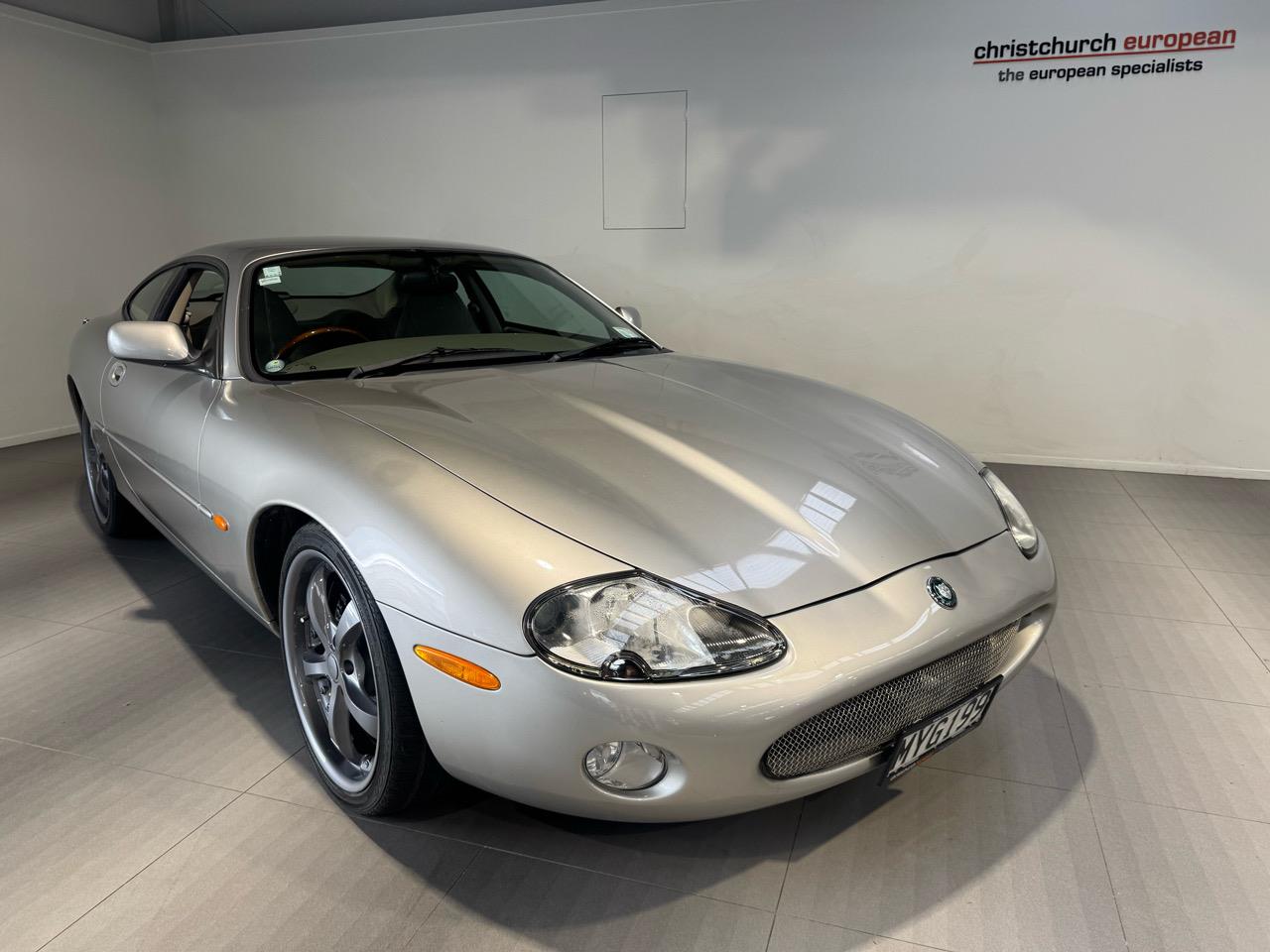1997 Jaguar XK8