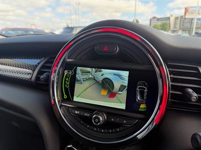 2016 Mini Cooper S - Thumbnail