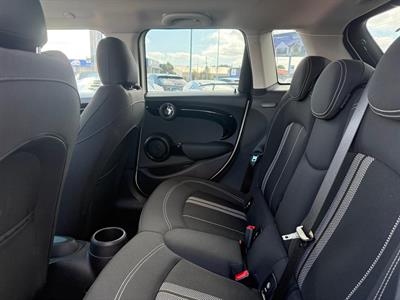 2016 Mini Cooper S - Thumbnail