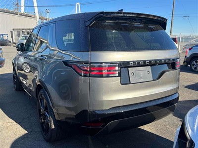 2024 Land Rover Discovery - Thumbnail