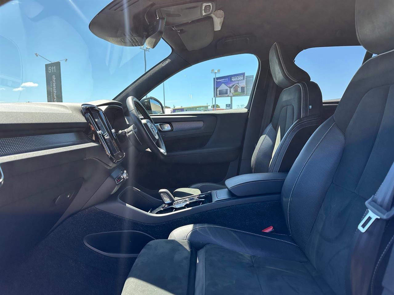 2019 Volvo XC40