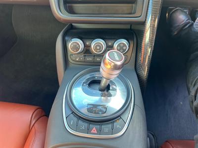 2011 Audi R8 - Thumbnail