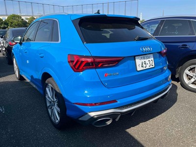 2020 Audi RS Q3 - Thumbnail