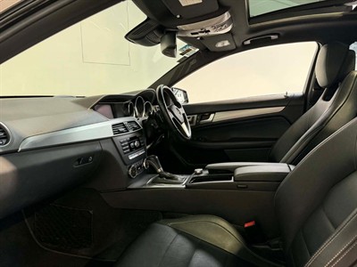 2012 Mercedes-Benz C 250 - Thumbnail
