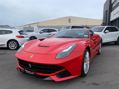 2013 Ferrari F12 - Thumbnail