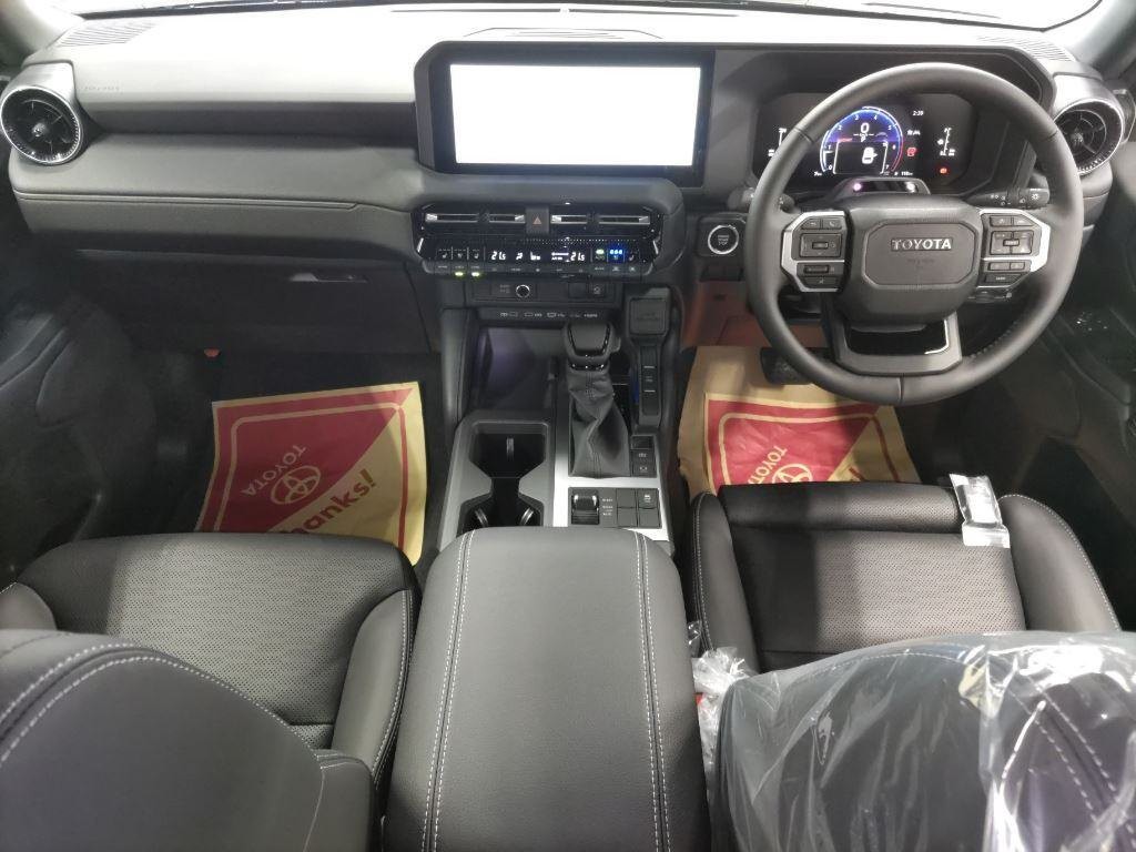 2026 Toyota Land Cruiser Prado