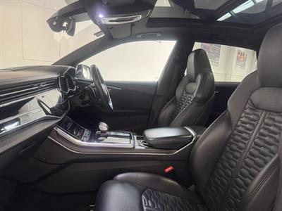 2021 Audi RS Q8 - Thumbnail